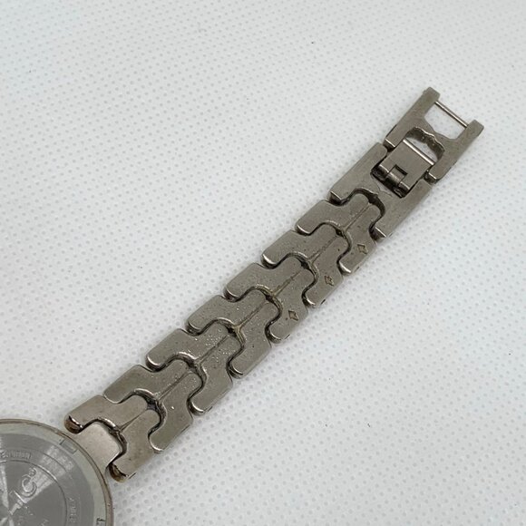 Relic wet vintage women’s date watch silver gold tone 26mm up to 7.5” running - Picture 7 of 8